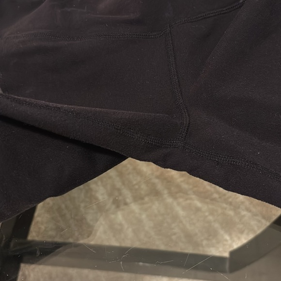 ALO Yoga High-Waist Epic Legging - Picture 12 of 12